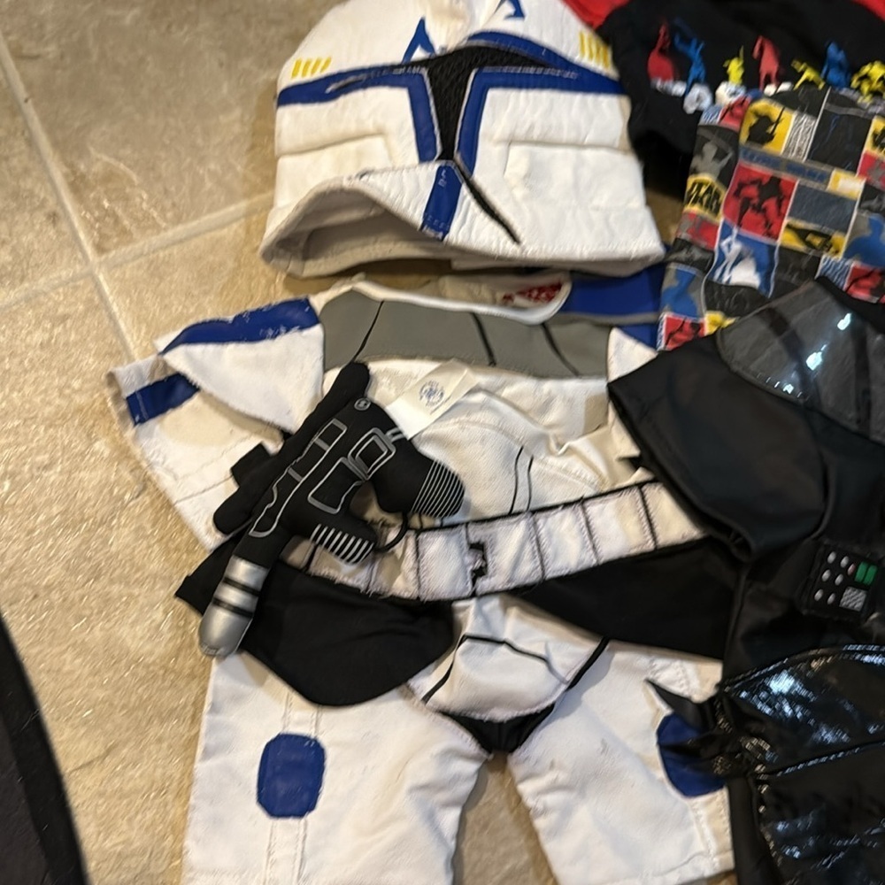Star Wars Bundle! - Picture 2 of 4